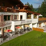 Berghof Hotel 4*