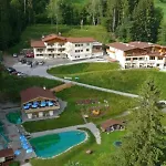 Hotel Berghof 4*