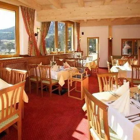 Berghof 4* Söll