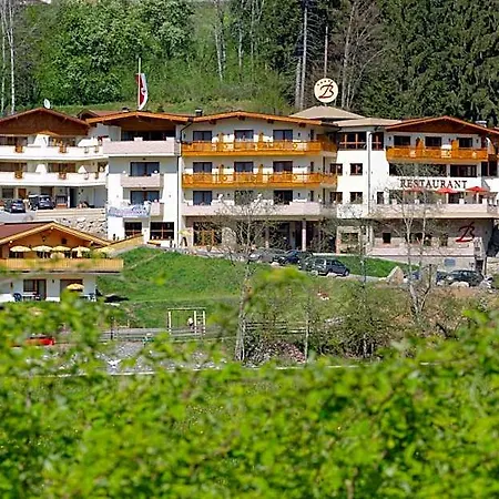 Hotel Berghof 4*