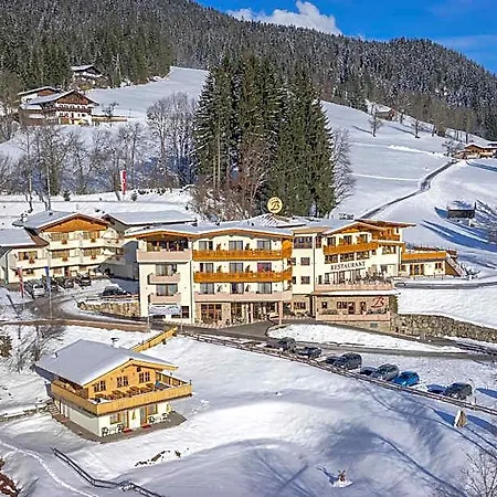 Hotel Berghof 4*