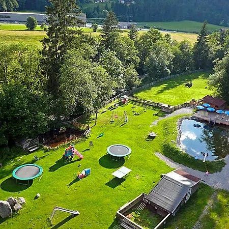 Berghof 4*