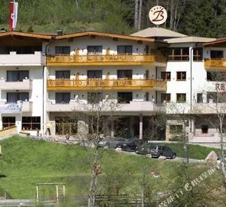 Berghof Hotel 4*