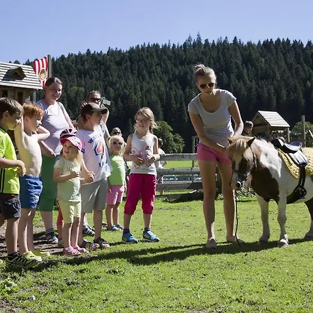 Отель Berghof 4*