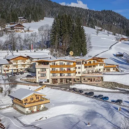 Berghof Hotel 4*